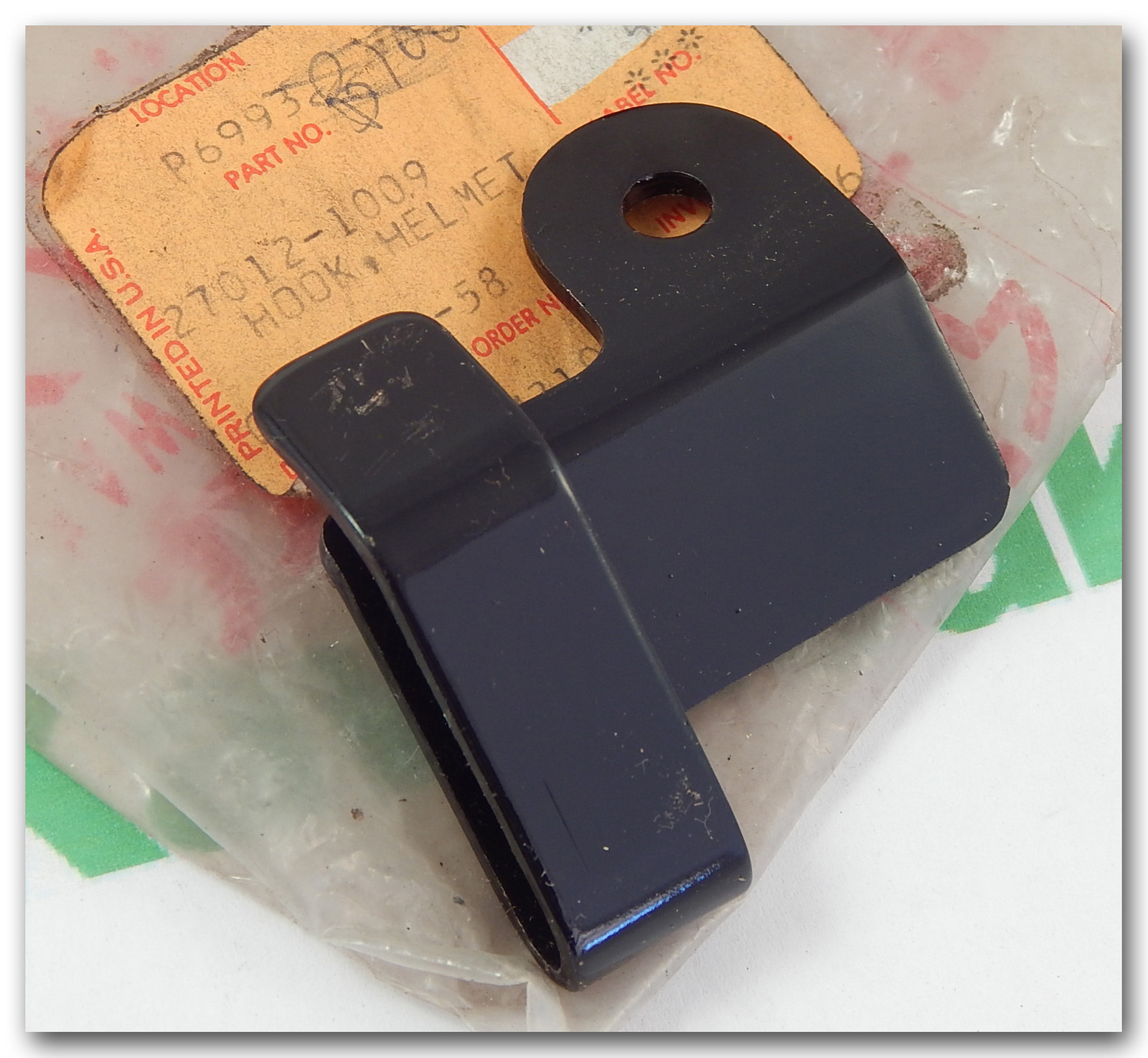 KAWASAKI 76-79 KZ750 KZ750B 80 KZ750G1 Ltd HELMET HOOK HOLDER 27012-1009 NOS