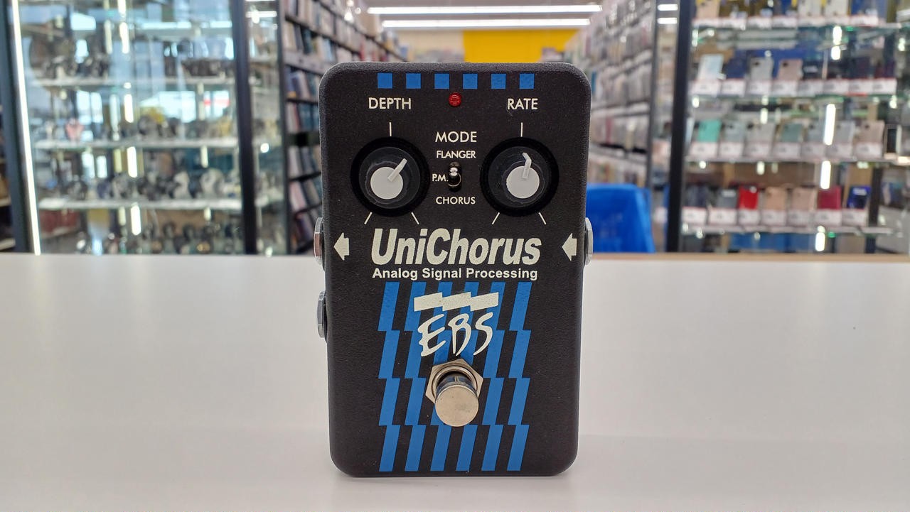EBS UNICHORUS Bass Effect Pedal Pro Studio Use Ready to Use for Bass Guitar