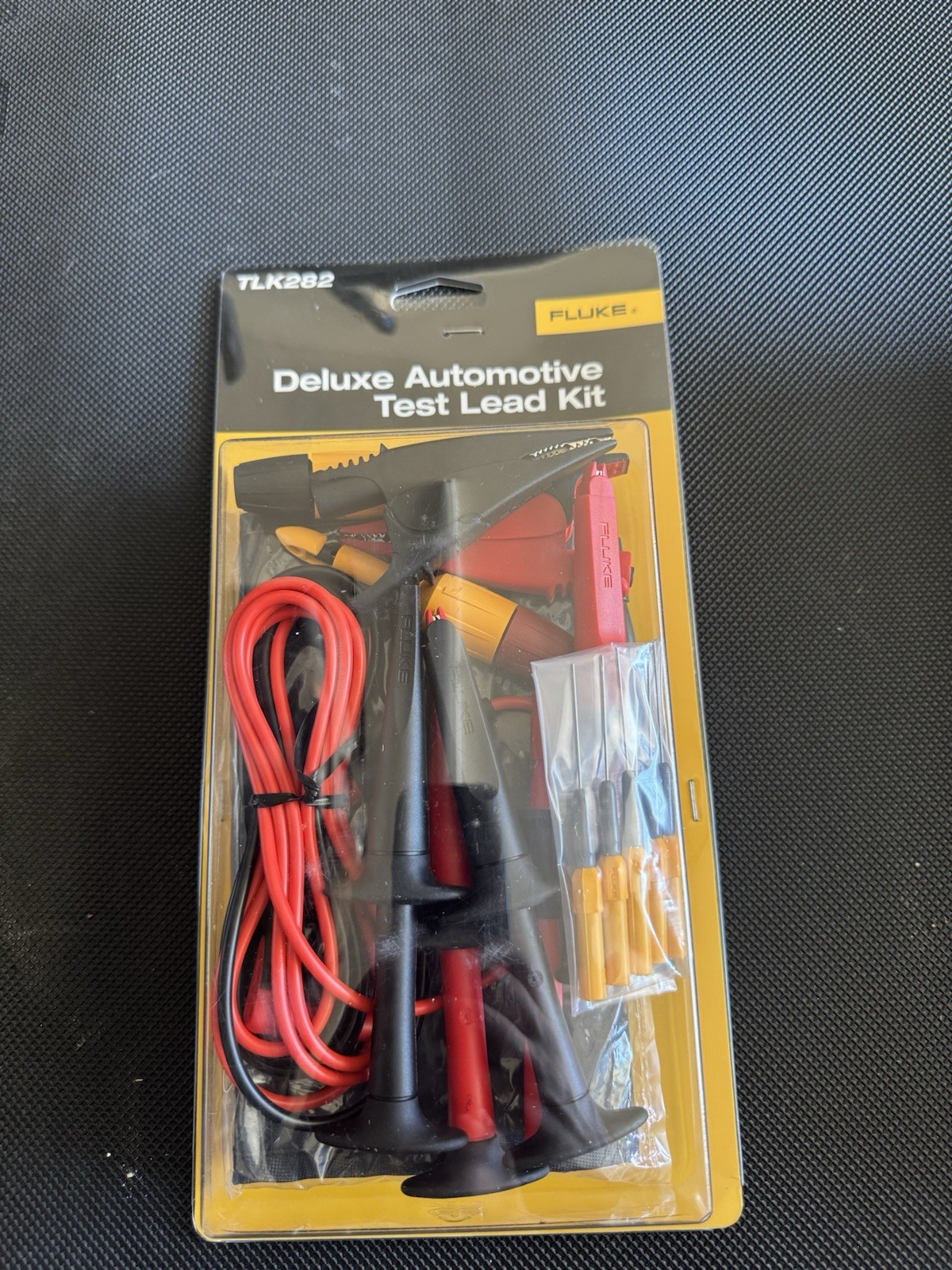 Fluke TLK282 Deluxe Automotive Test Lead Kit