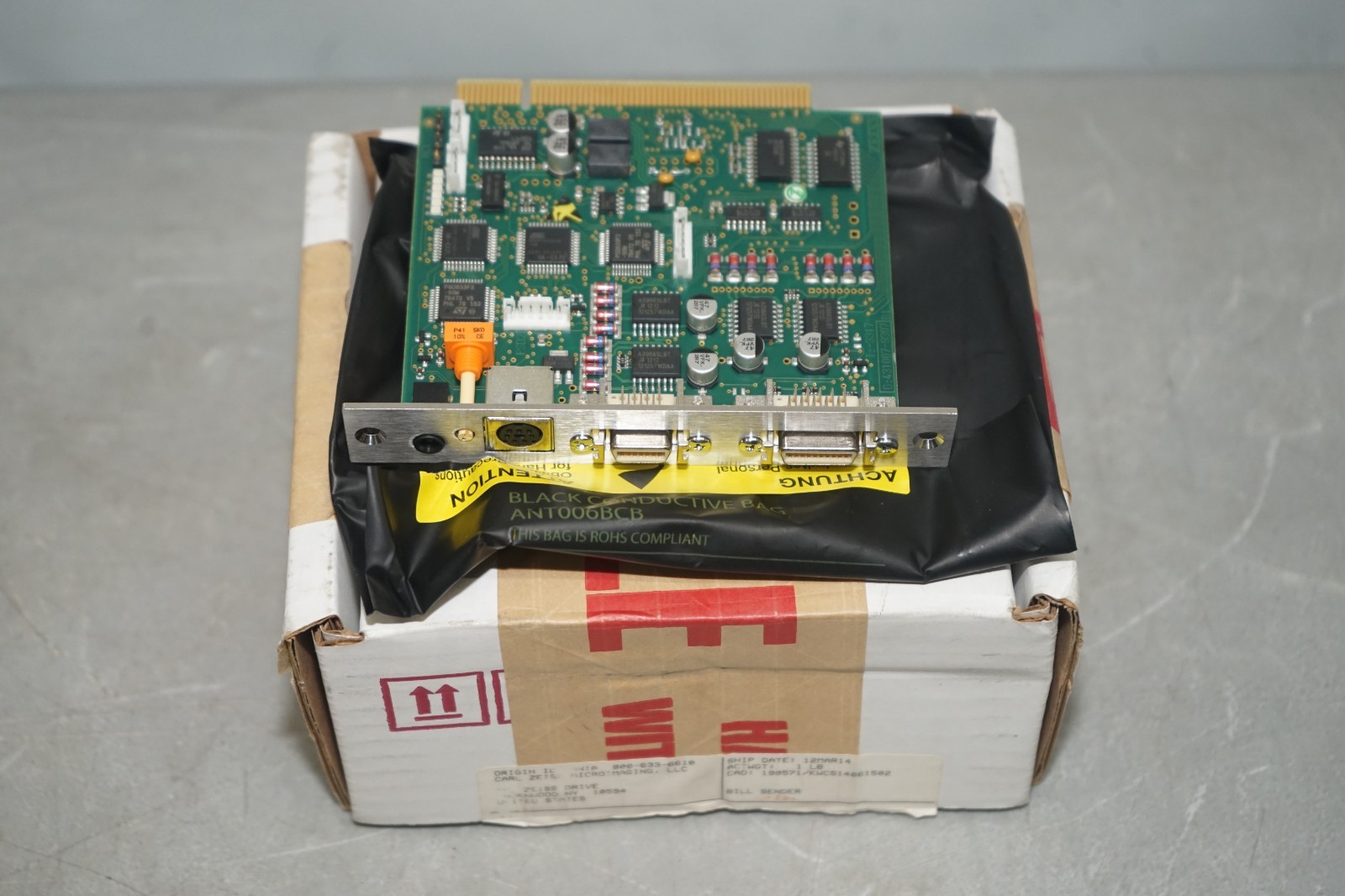 ^ Carl Zeiss Axio Observer D1 FBG AQU Companion Board P/N 431007-9327-000 #X5033