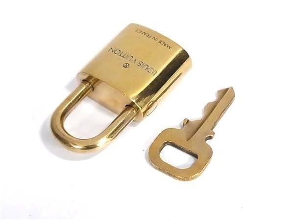 Louis Vuitton Gold Padlock Lock & Key Cadena LV Random Number Authentic