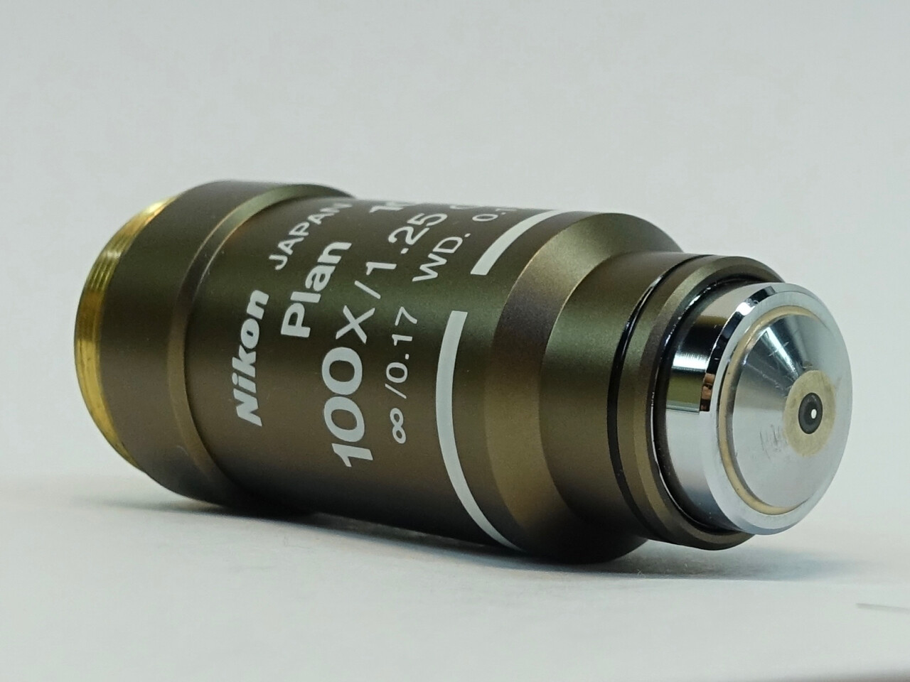 Nikon Plan 100X/1.25 ∞/0.17 WD 0.17 Oil Microscope Objective