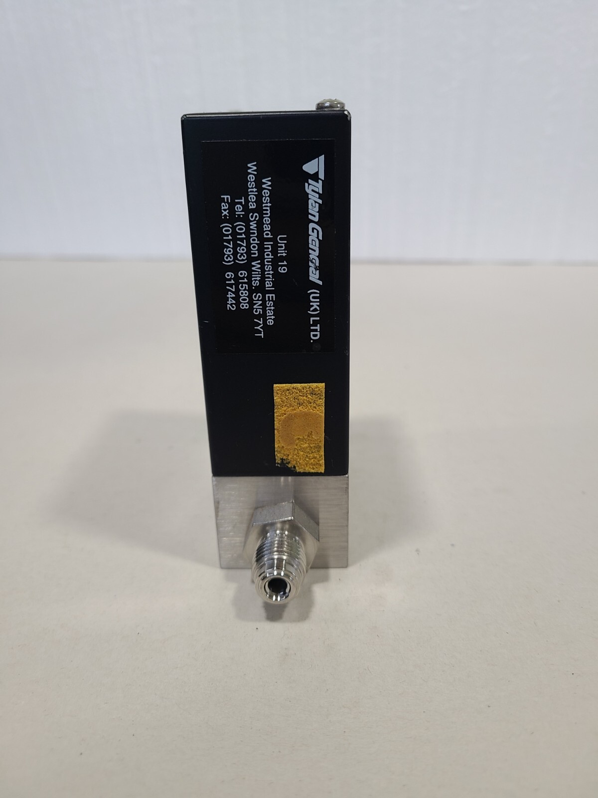 Tylan FC-2900 4V Mass Flow Controller 50 SCCM N2 Viton
