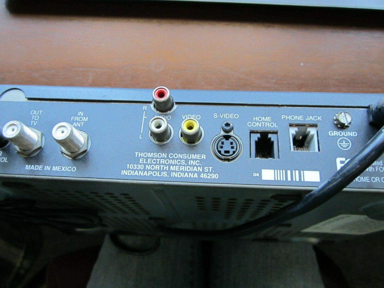 Directv Receiver model DRD223RD With universal remove