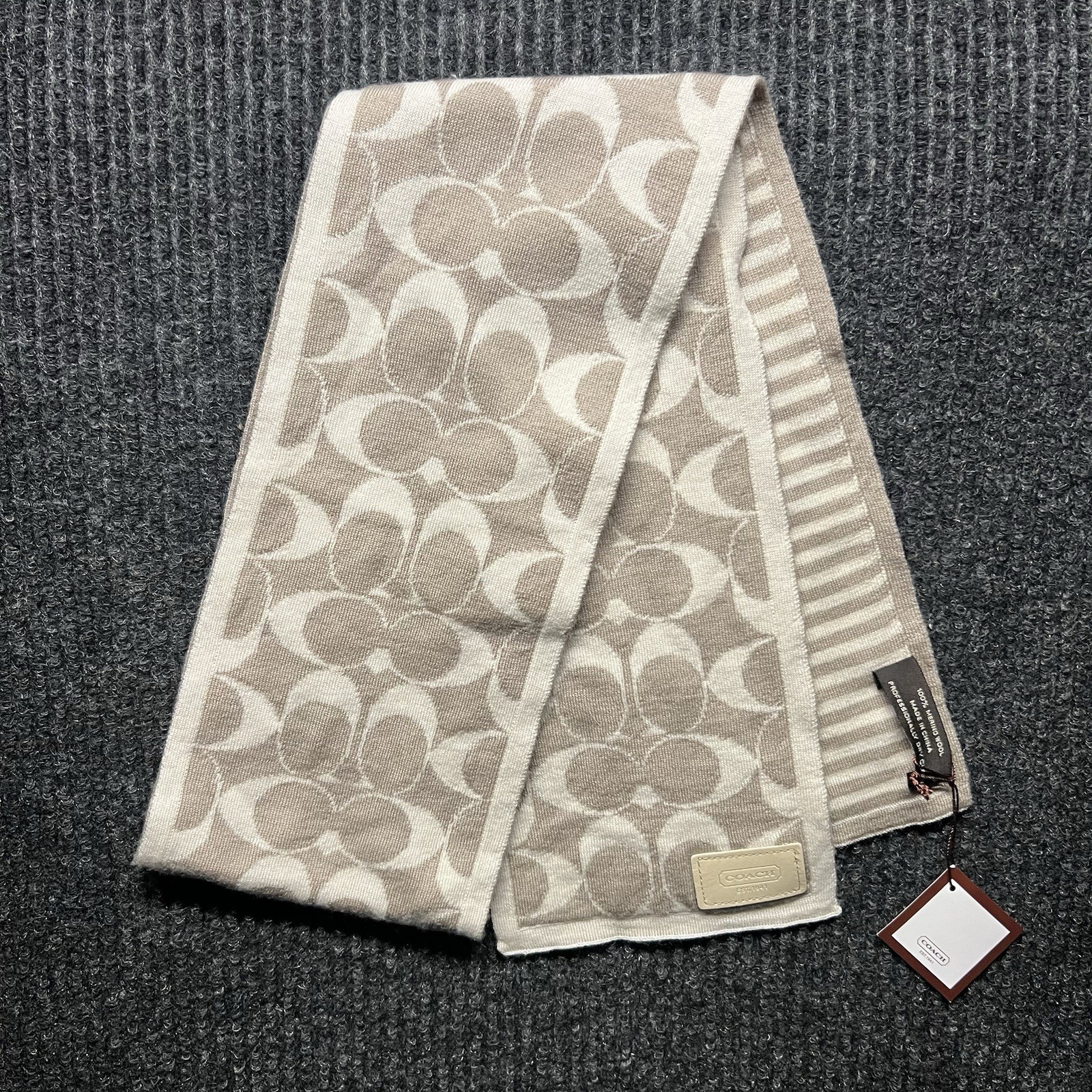 Coach Signature Scarf Beige Tan Winter White Colorway Winter Cute Doll Y2K NWT
