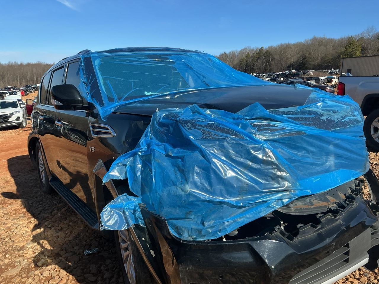ARMADA 2018 Glove Box 4956769
