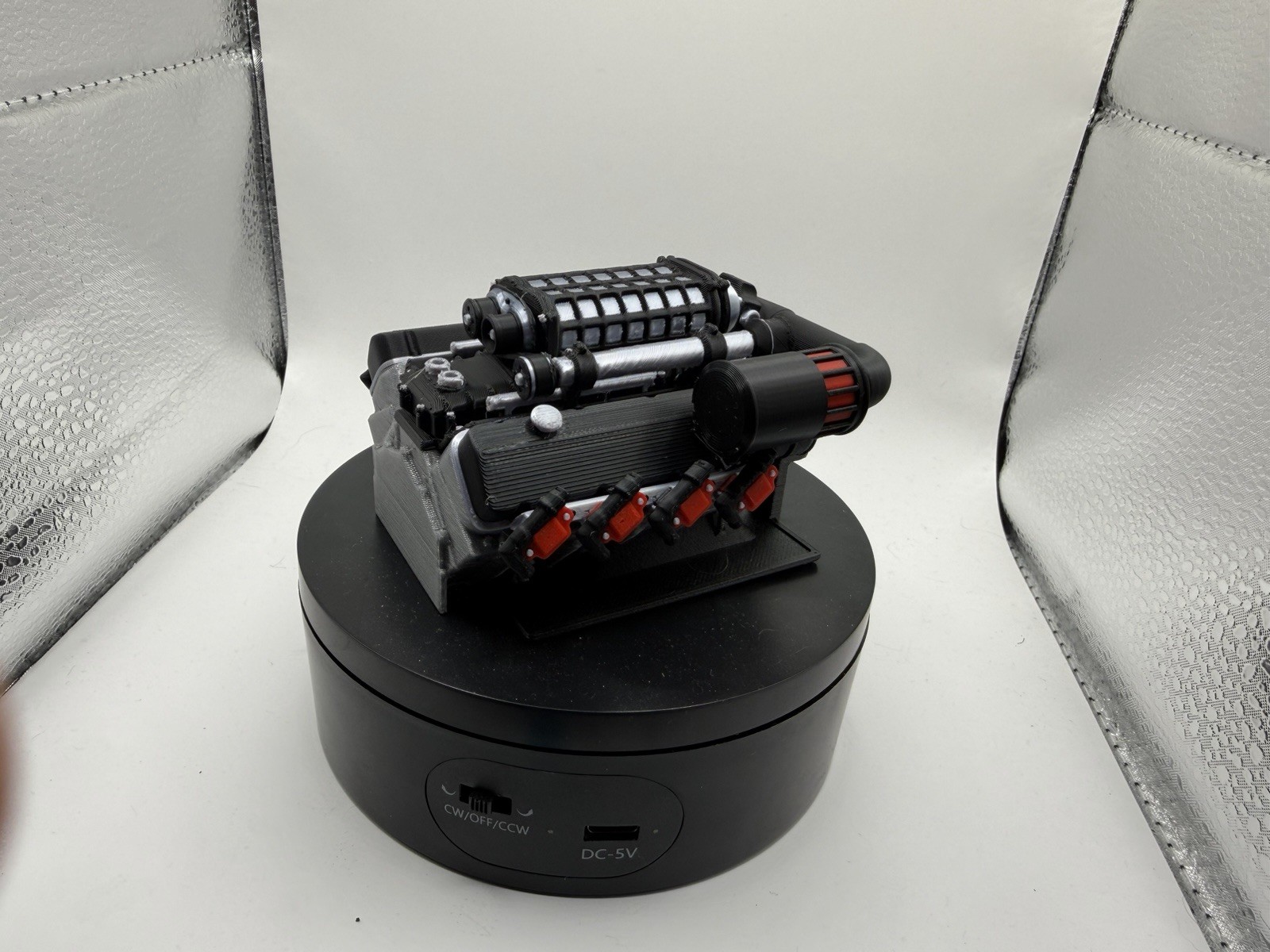 Vanquish H10 Optic Black And silver Engine And Matching Radiator Combo