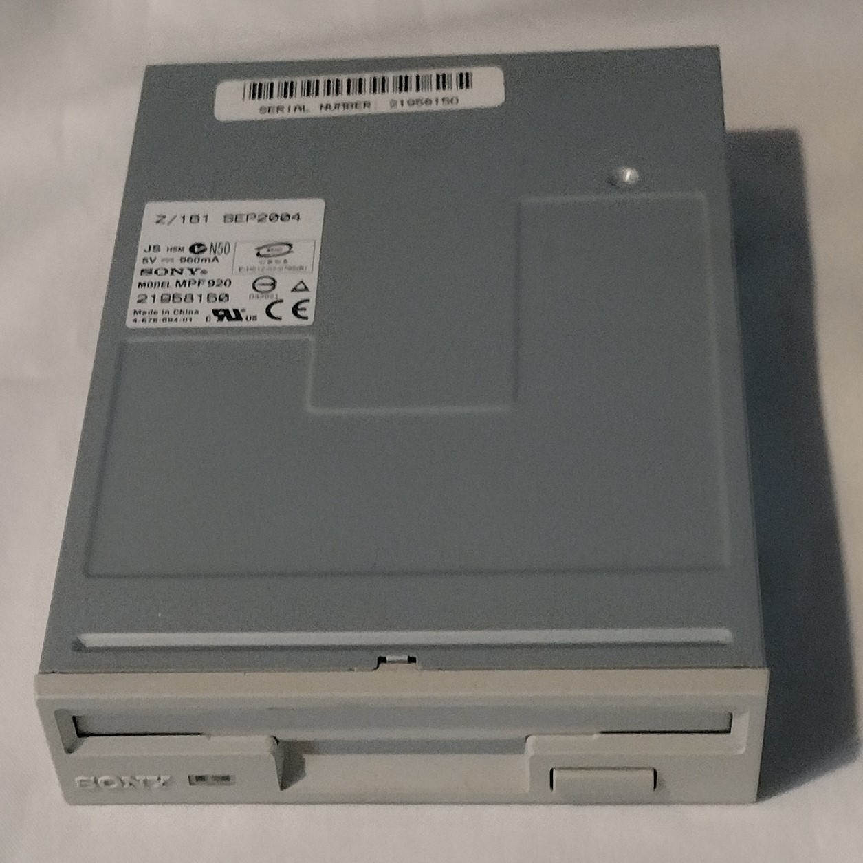 Sony MPF920 T/B53 144Mb 3.5 inch Internal Floppy Disk Drive