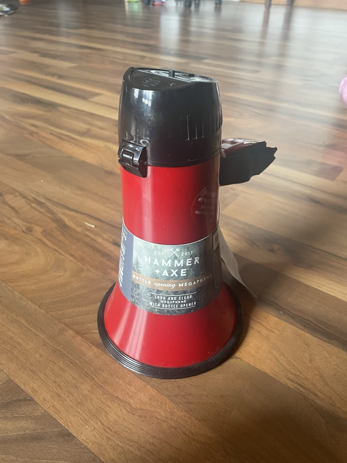 Portable Megaphone Bullhorn BRAND NEW Hammer and Axe battery microphone