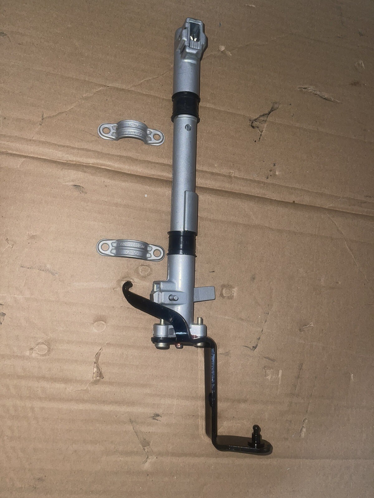 2006 FORD F-350 AUTOMATIC SHIFTER TUBE