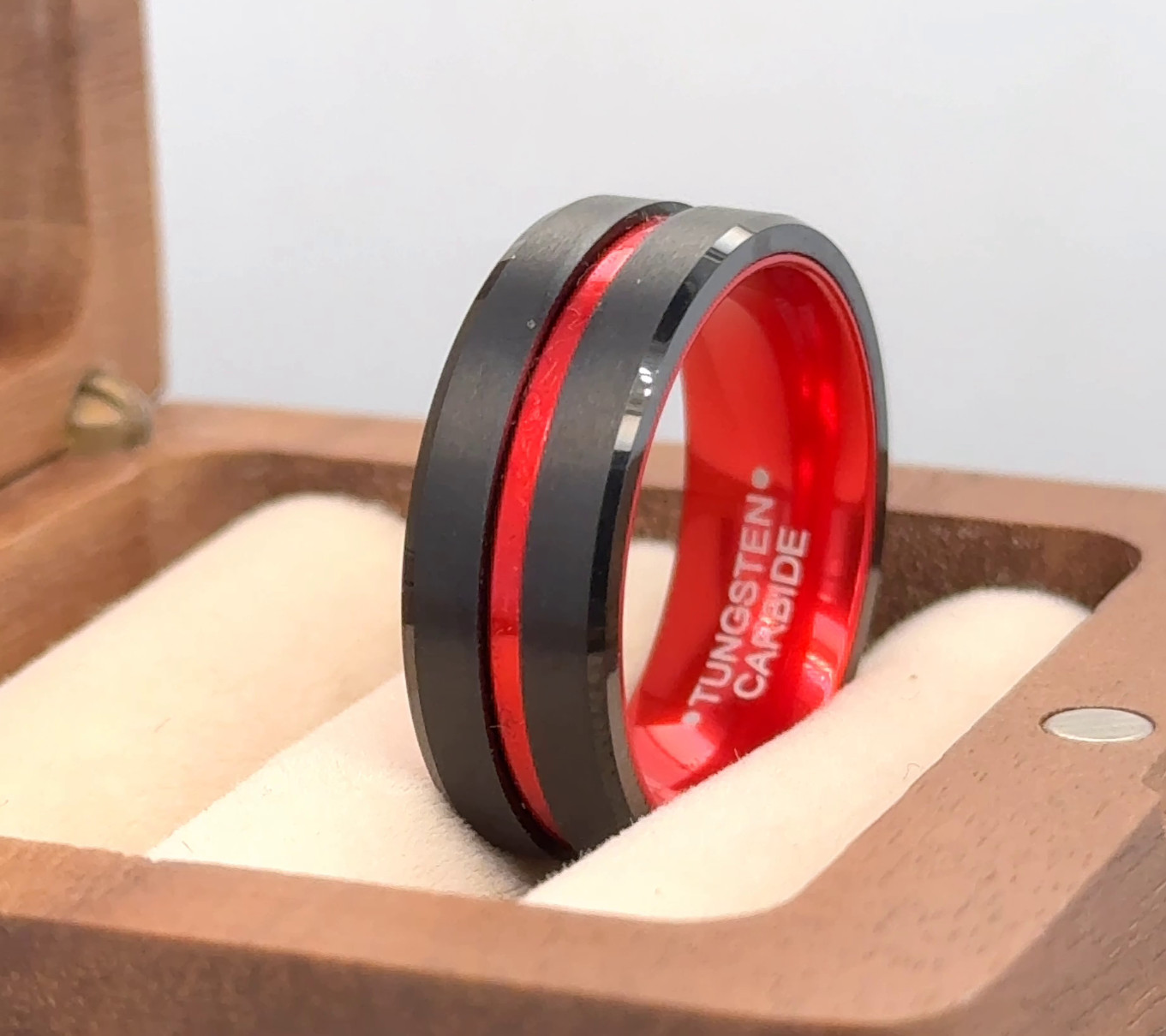 Hubby & Wifey Gifts Black Tungsten Comfort Fit Band Red Wood Inlay Elegant Ring