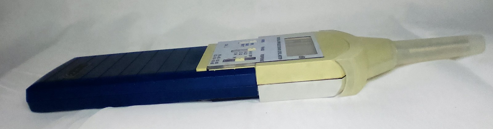CEL-254/2 Acoustical Calibrator Class 1L CEL-282 Acoustical Calibrator 2L