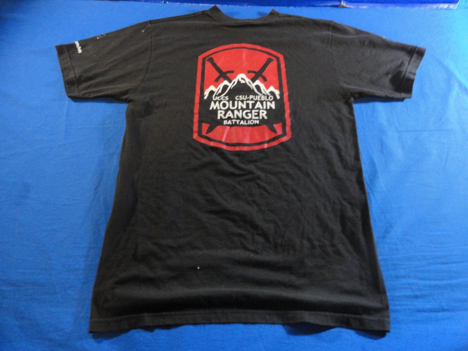 DISCONTINUED UCCS CSU PUEBLO MOUNTAIN RANGER ARMY ROTC LEADERSHIP SHIRT LARGE