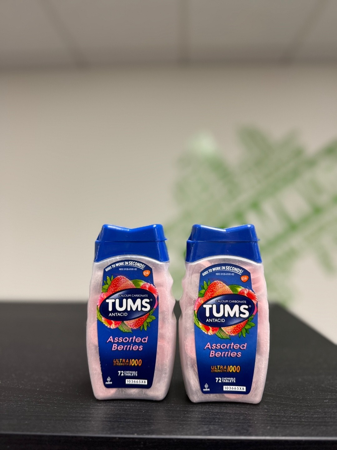 TUMS Ultra Strength 1000 Assorted Berries Chewable Tablets - 72 Count 2set