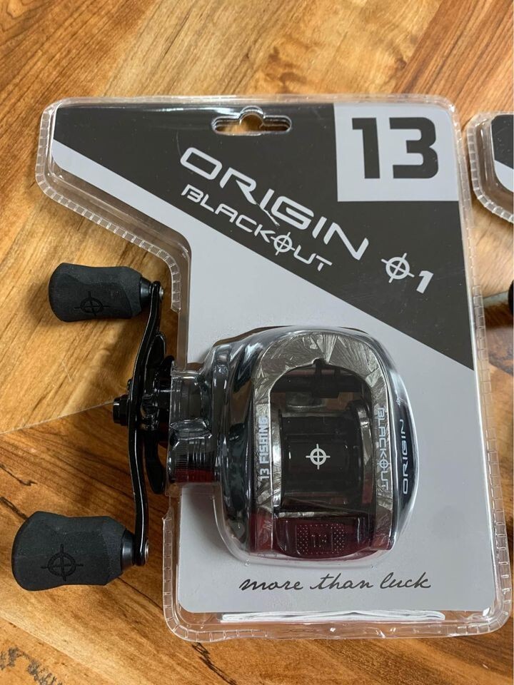 13 Fishing Origin O1 Blackout Baitcast Reel 7.3:1 LH 100 OBO1-7.3-LH Brand New