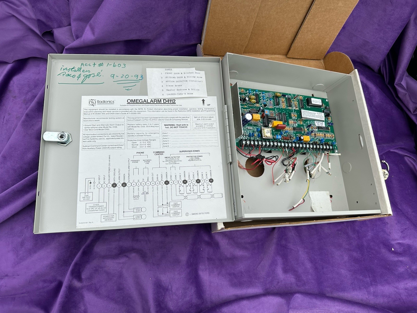 Radionics Omegalarm D4112 E1 Alarm Control Panel Used