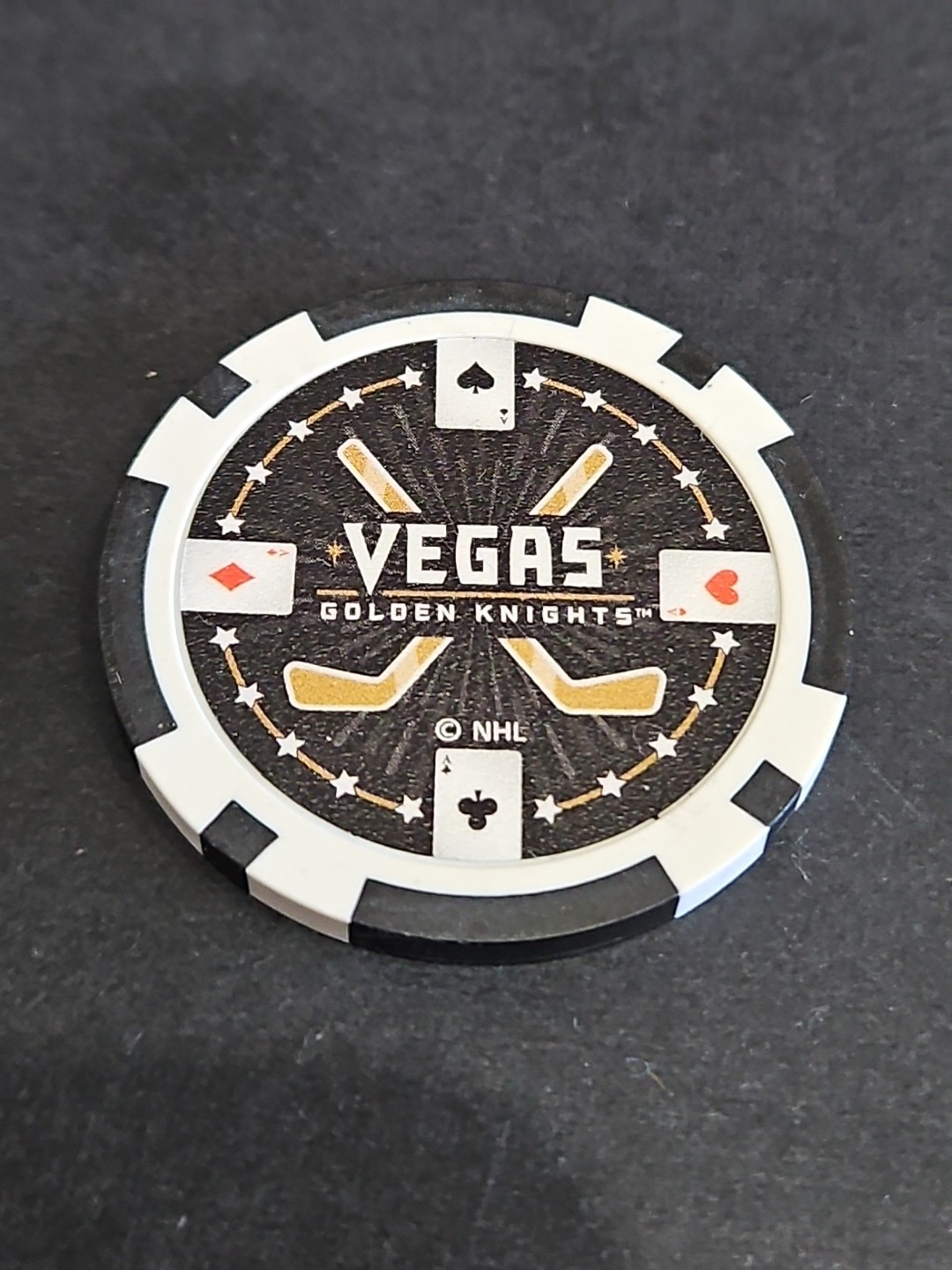 VEGAS GOLDEN KNIGHTS NHL BLACK POKER CHIP / GOLF MARKER EXCELLENT CONDITION