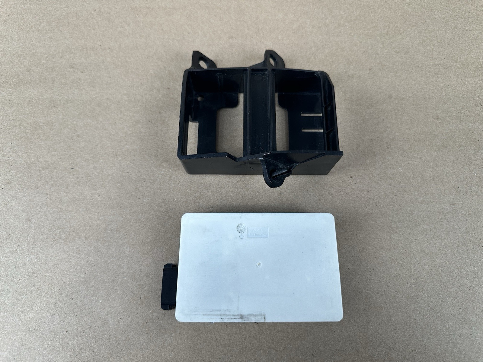 2007-2010 Mercedes W216 CL600 Front bumper Blind Spot Radar Sensor A0025409117