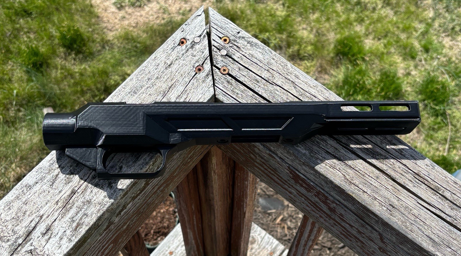 Savage 64 Chassis (Black)
