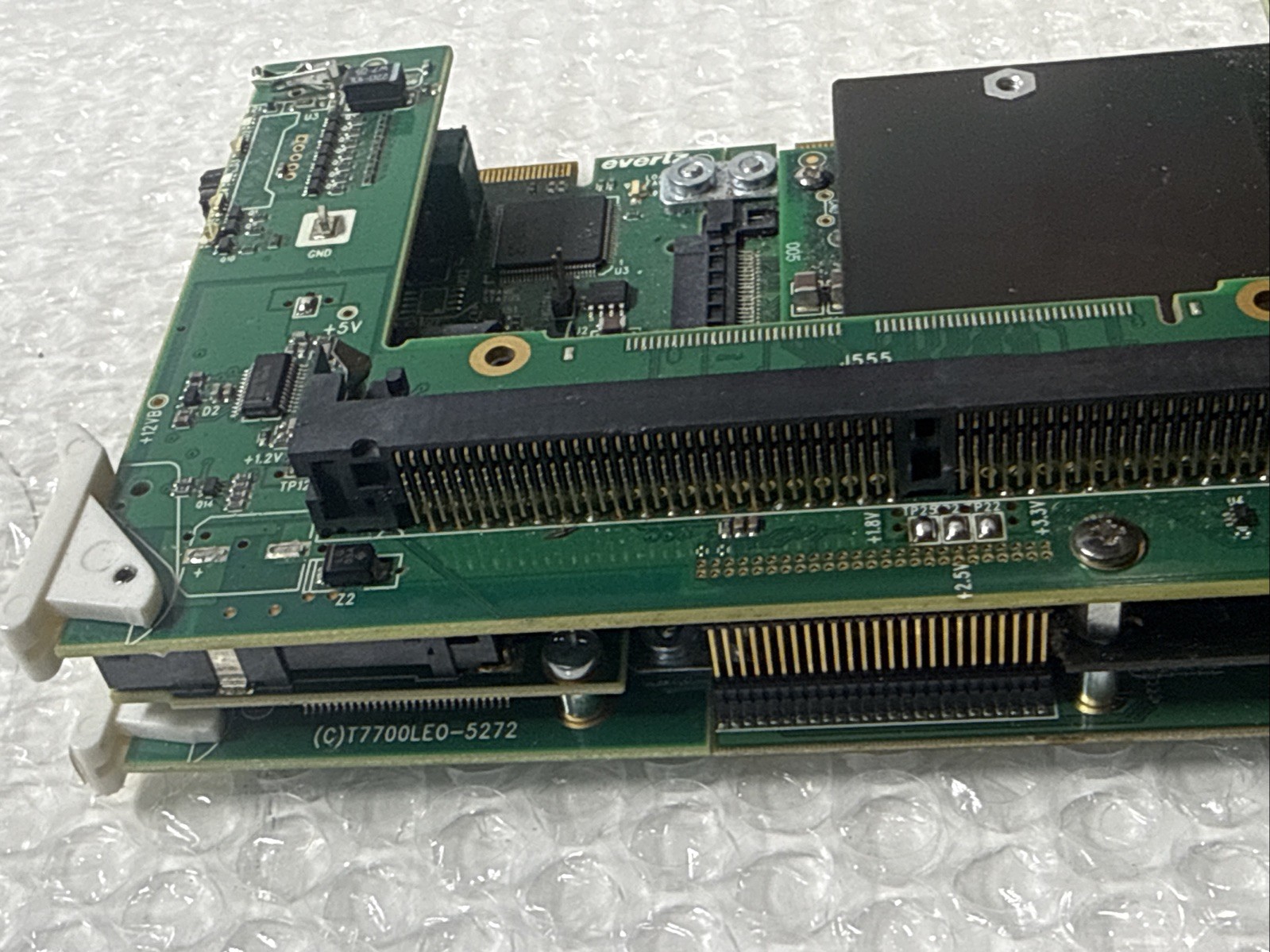 Evertz 7812UC-AES8-HD