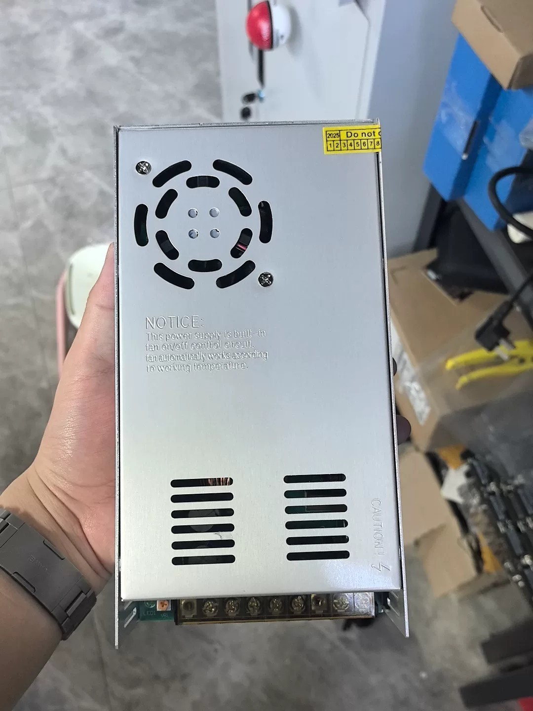 SXM4 To PCIE Adapter cables and power supply