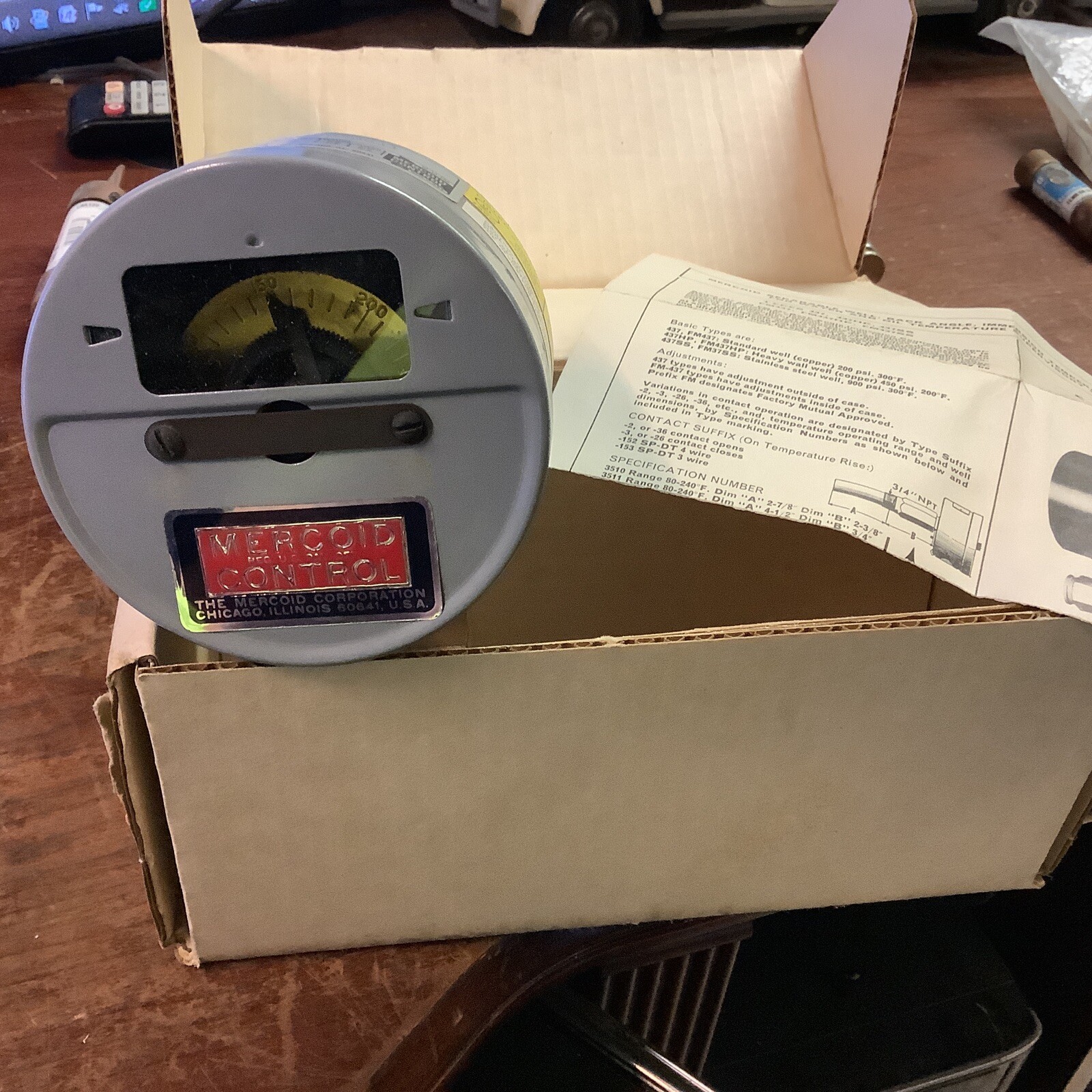 Mercoid Control FM-437SS-153-3511 Temperature Switch Immersion Control (new)