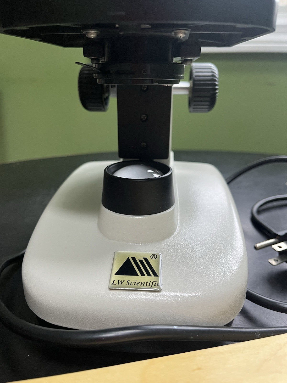 LW Scientific Explorer II Student Microscope with Specimen Slides