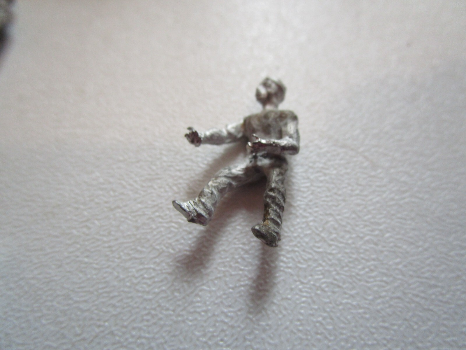 Scale Structures Ltd., Lil' Folk HO #3004 "Black Laborer" - More Below