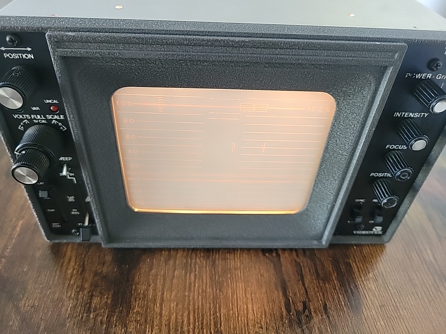 Vintage Videotek TSM-5A Analog NTSC Video Signals Waveform Monitor *Powers On*