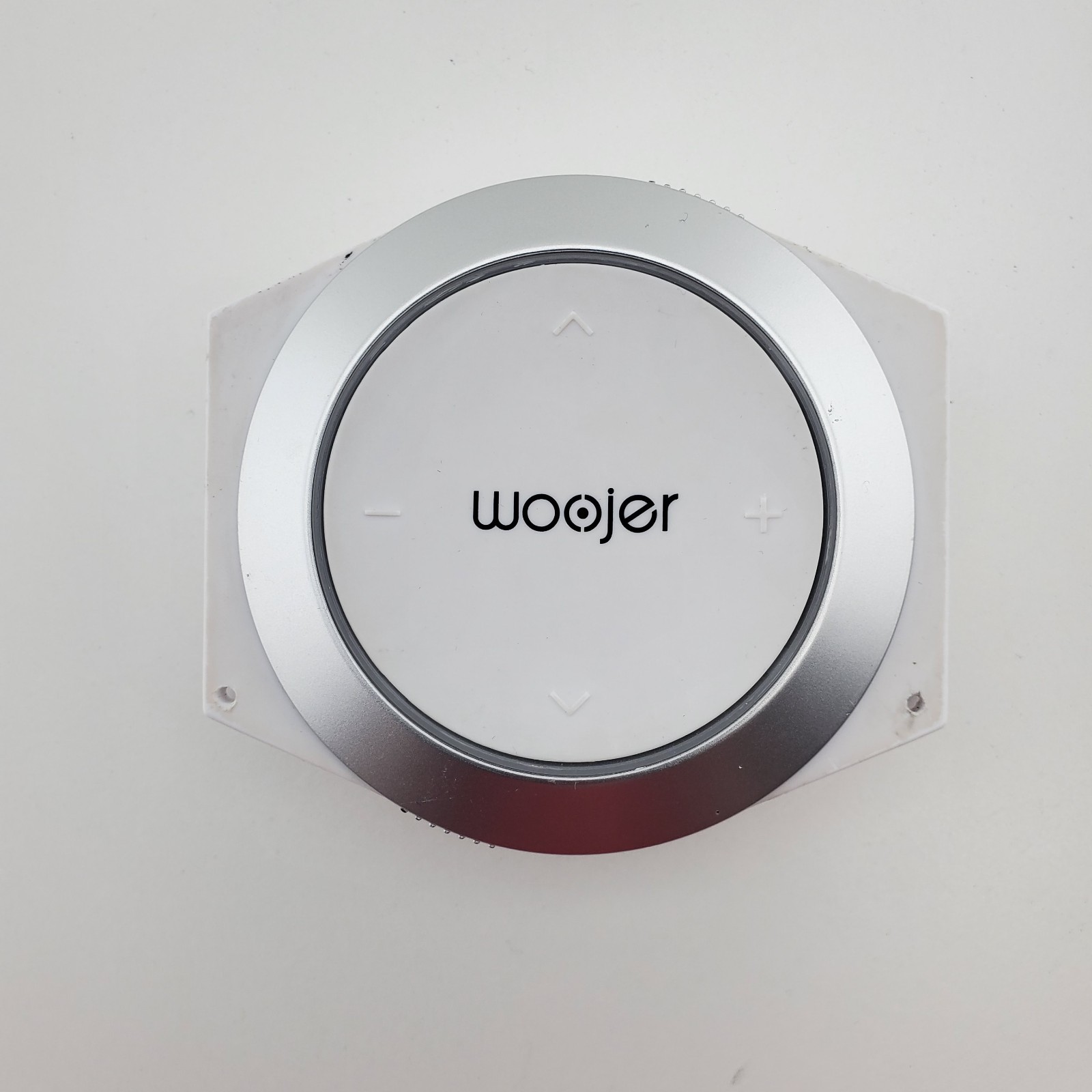 Woojer Haptic Strap 3 WJRS3-101WN For Games Music, Movies, VR And Wellness White