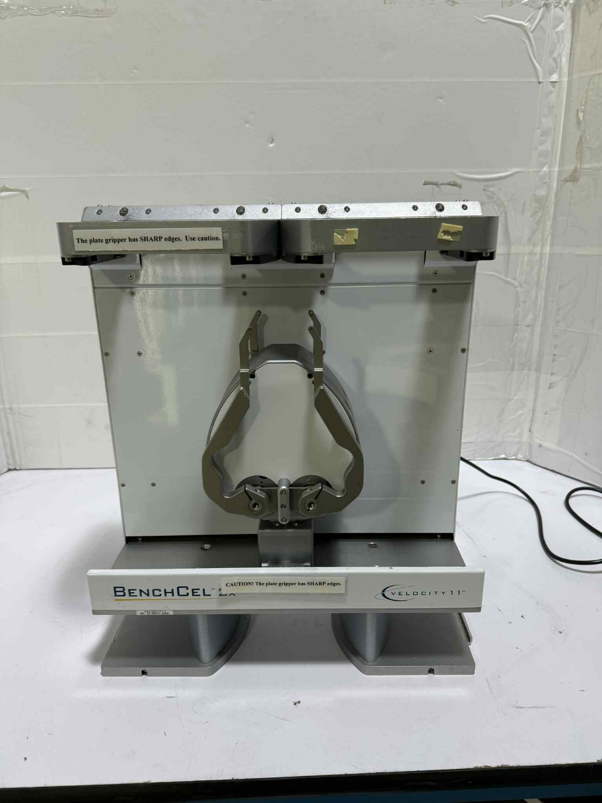Agilent Velocity11 BenchCel 2X Microplate Handler Two Stack 08344.002 w Balancer