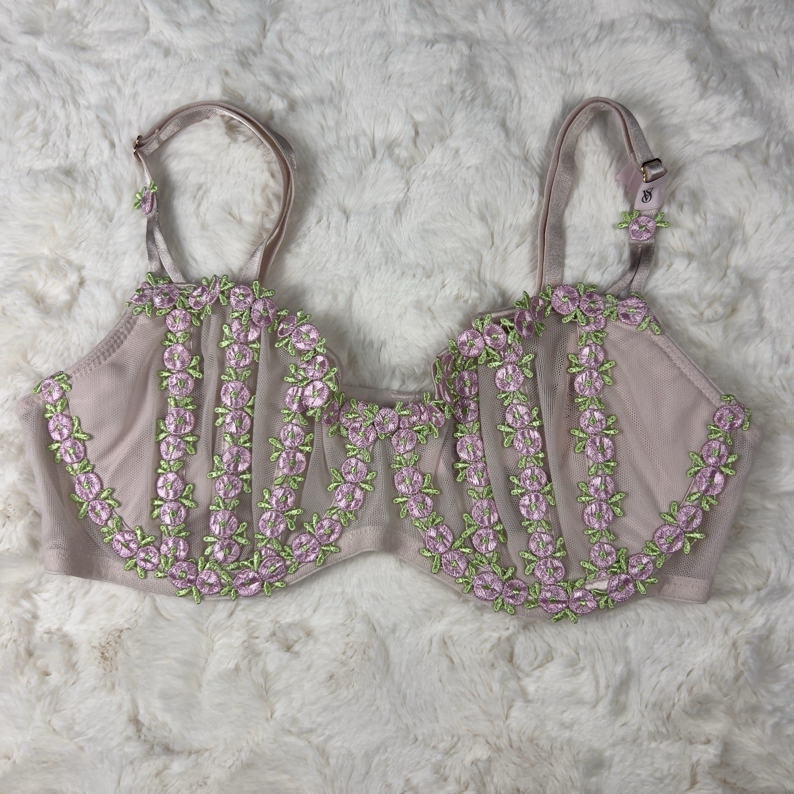 Victoria’s Secret Dream Angels Balconette Bra 36B Pink Rosebud Floral Embroidere