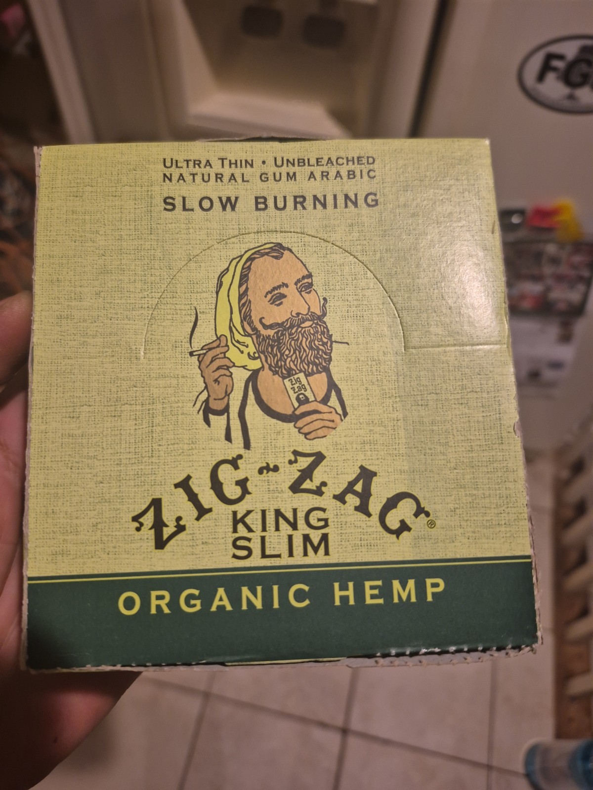 Zig Zag King Slim Rolling Papers - 24 Count