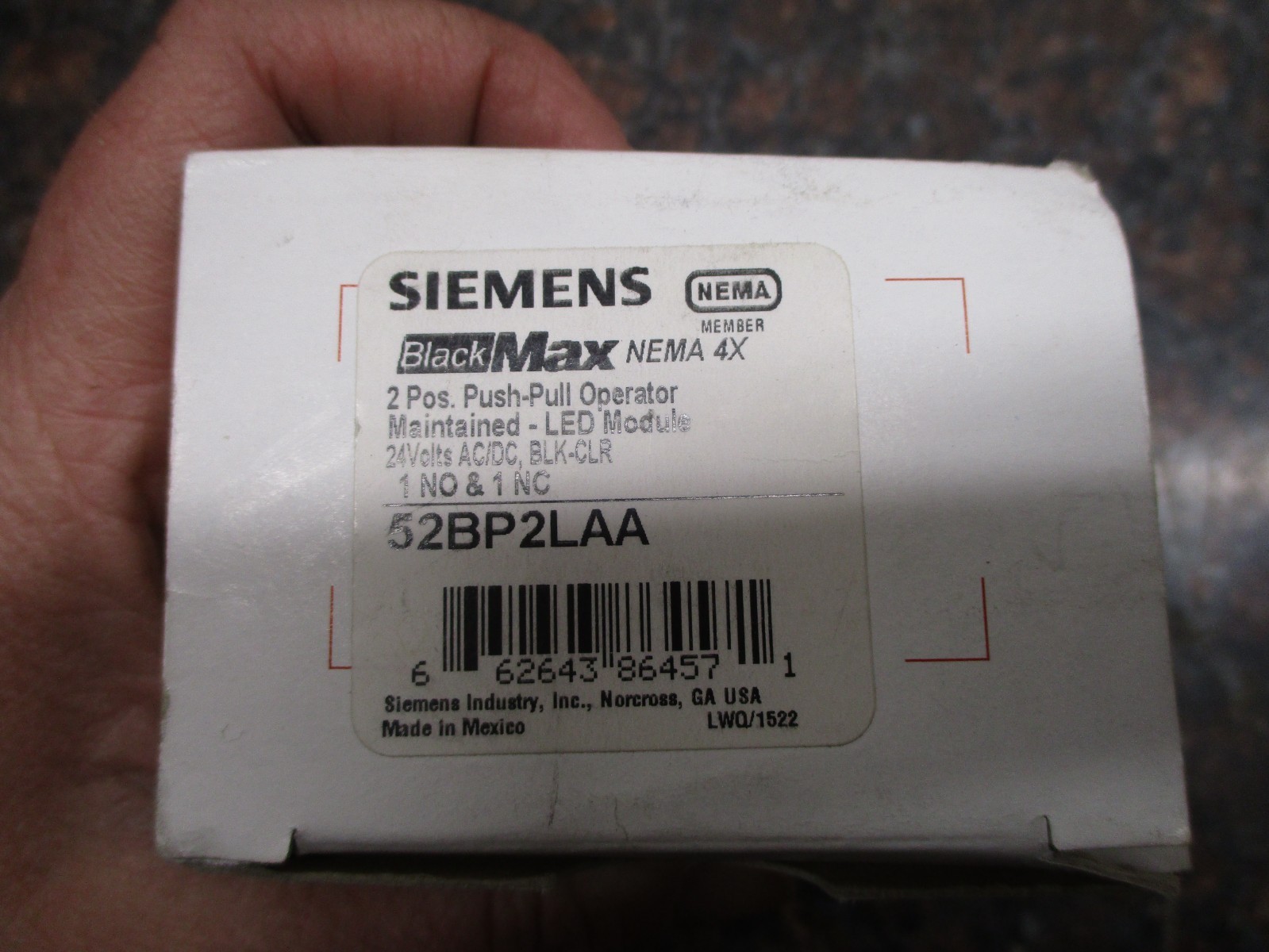 NEW Siemens 52BP2LAA Push Pull Operator Led Module BLK-CLEAR FREE SHIPPING