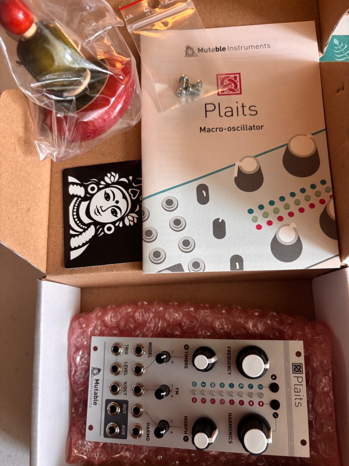 New Authentic Mutable Instruments Plaits Macro-Oscillator - Eurorack Module