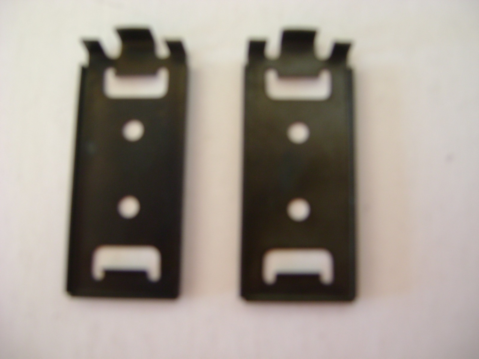 Lionel 362-82 Track Clips- (pkg. of two)