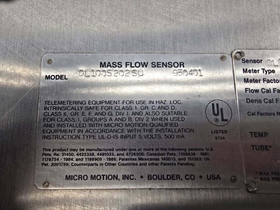 MICRO MOTION DL100S202SU 5V 900PSI NSNP
