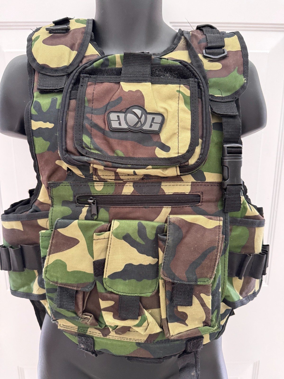 CAMOUFLAGE 4+1 TACTICAL Paintball WOODSBALL Scenario VEST