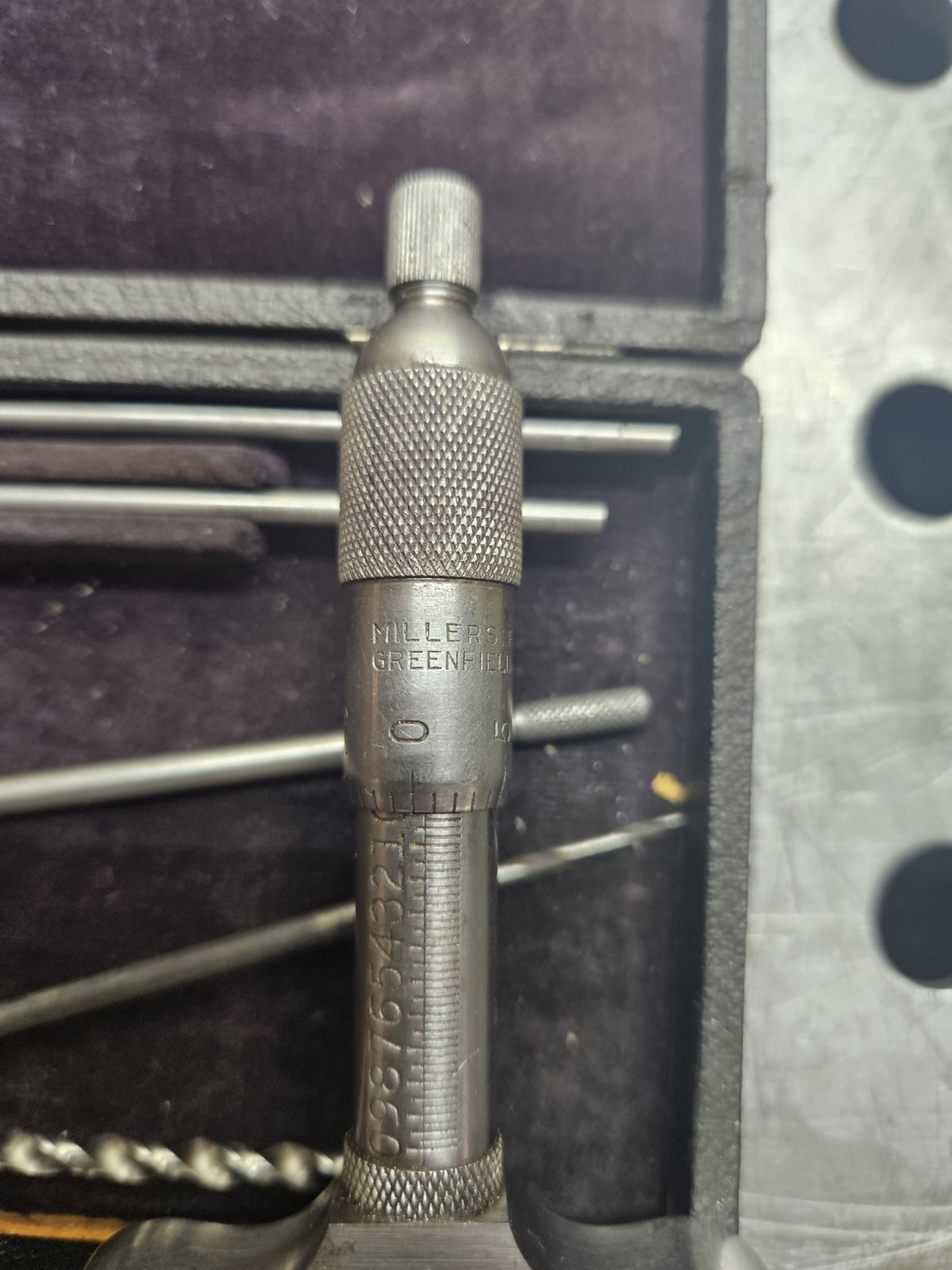 Millers Falls Depth Micrometer 0.001" Mechanical with Case, Precision Tool
