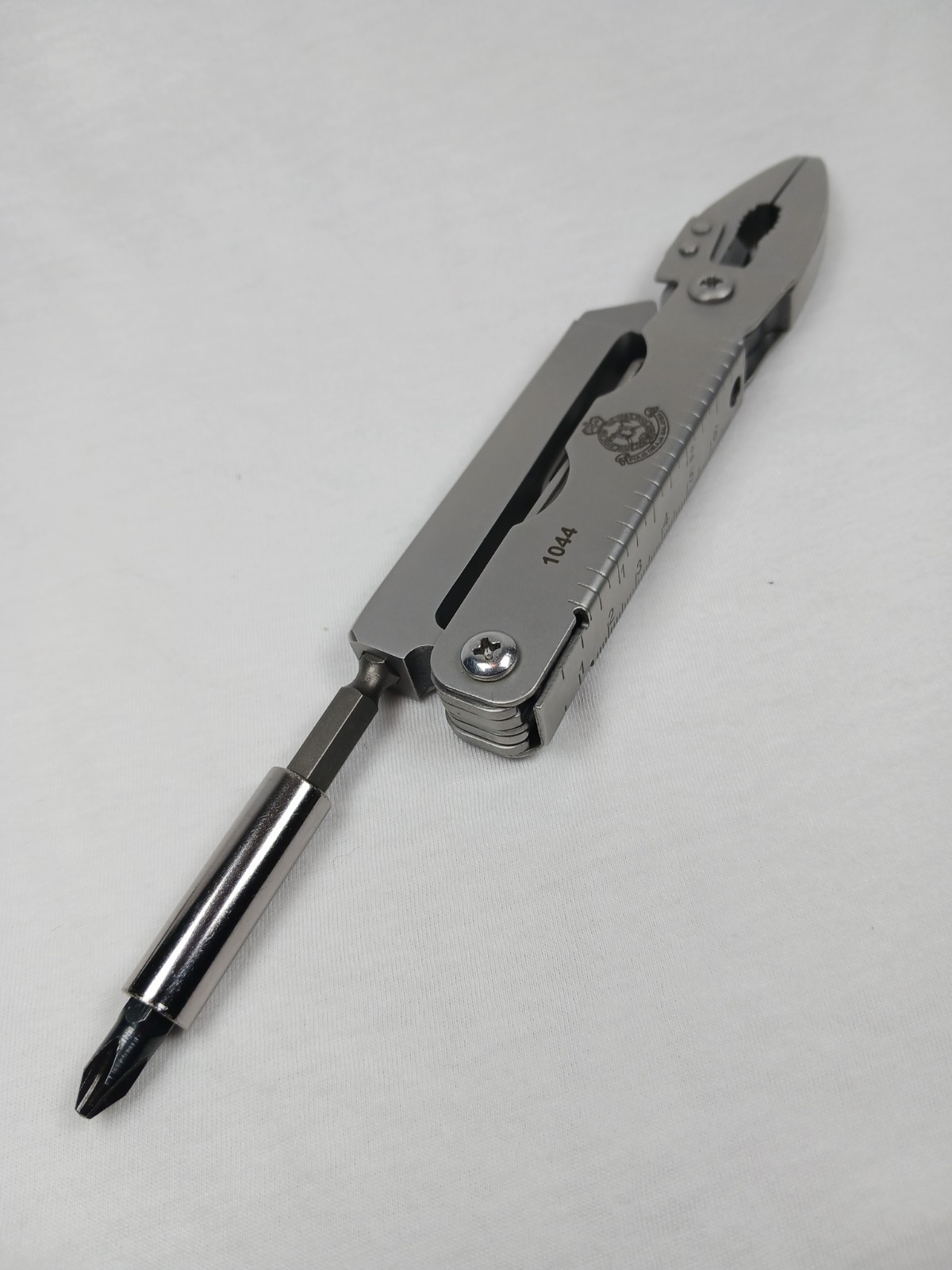 Kutmaster Multimaster 1044 Multi-Tool Pliers w/ Knife Saw File Hook Bit Driver