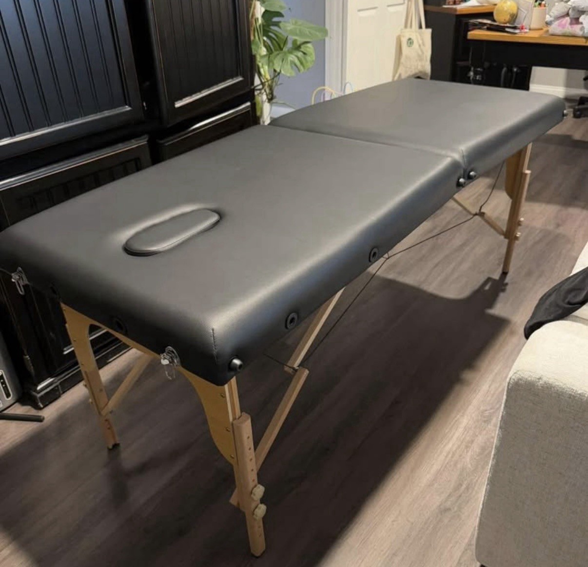 Portable Folding Massage Table Basic Black With Head, Arm Rest