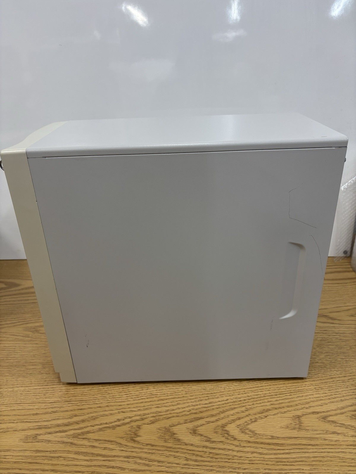 Vintage Desktop Tower PC ***Powers On