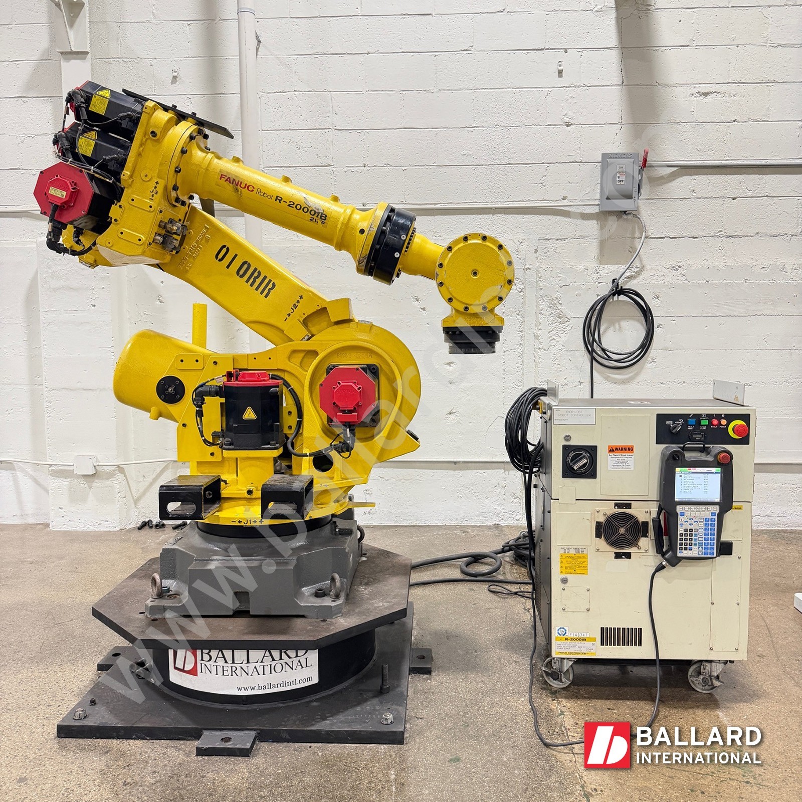 FANUC R-2000iB/210F Robot Fully Tested w/ R30iB Controller - F143747