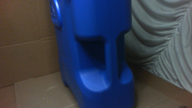 Igloo 42154 6 Gallon Blue Water Container with Flexible Spout BUY 3 GET 1 FRE...