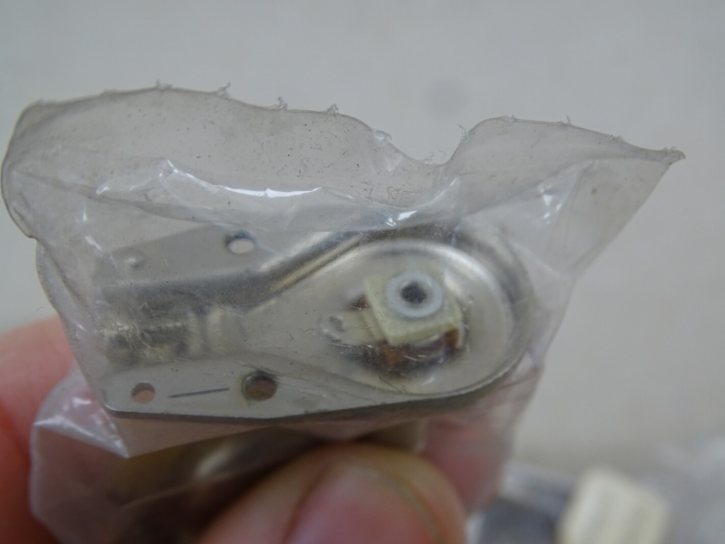 (6) SwitchCraft 1/4" Right Angle Jacks , 228