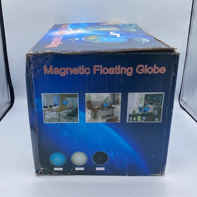 Floating Globe Office Desk Display Levitating Rotating Planet Earth Ball White
