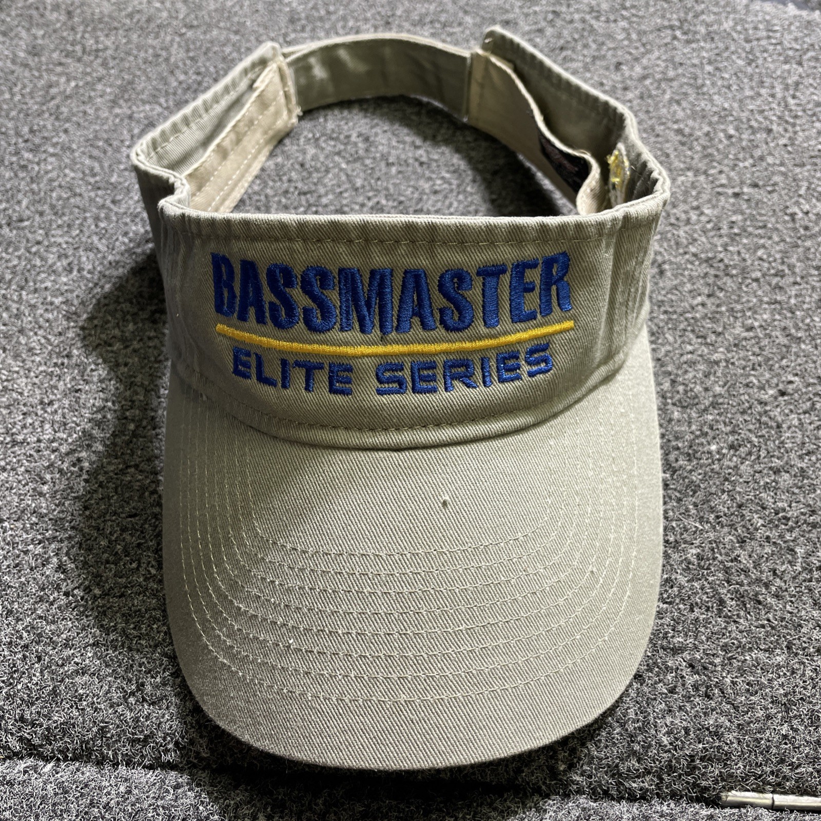 Bassmasters •Elite Series •Visor•