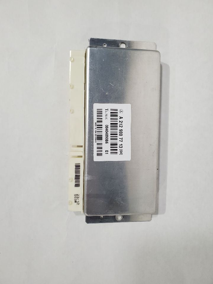 2012 2013 Mercedes CLS550 OEM Air Suspension Module a2129007713