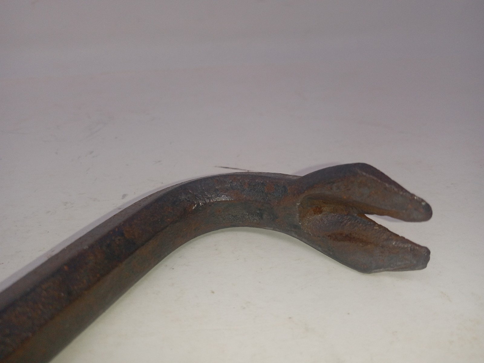Leetonia 13" Pry Crow Bar Nail Puller