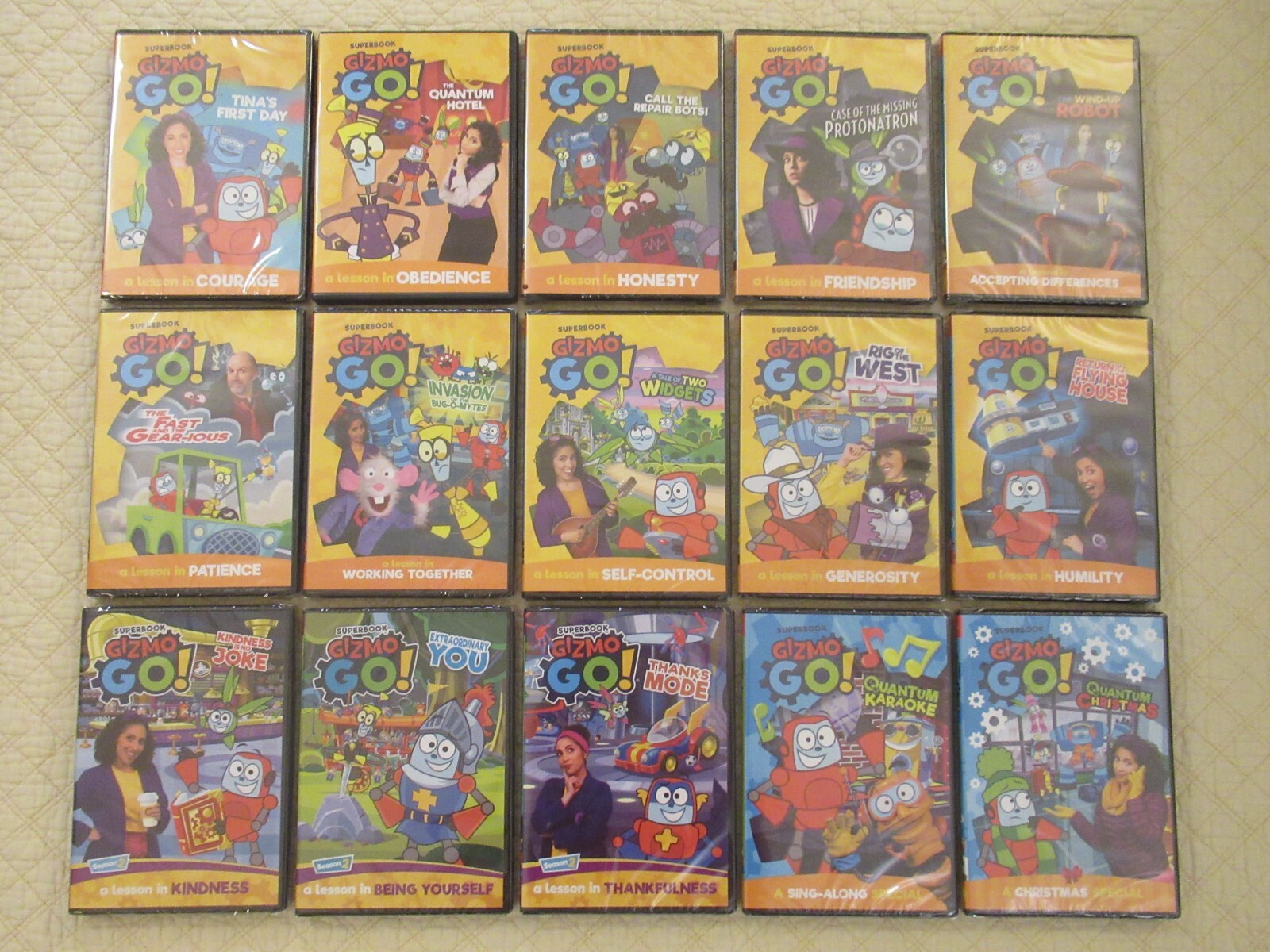 CBN - SuperBook Gizmo Go! - DVD - Lot of 15 DVDs